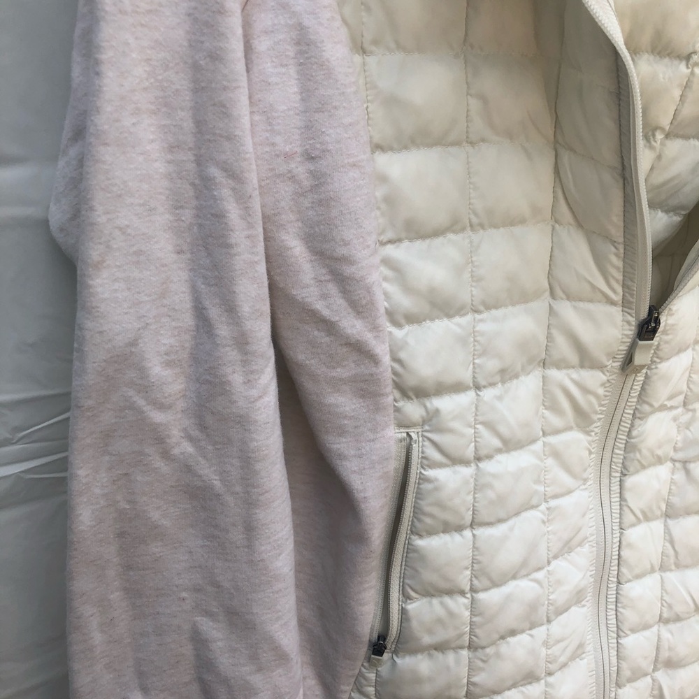 North Face Jacket - Picture 3 of 5